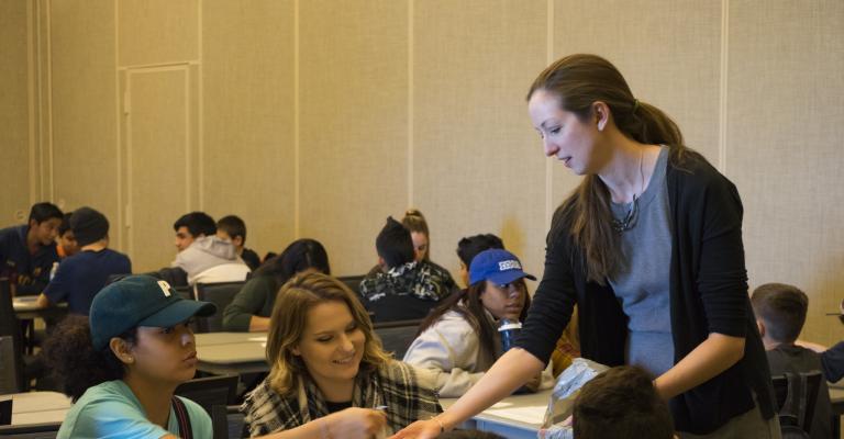Faculty facilitates service learning