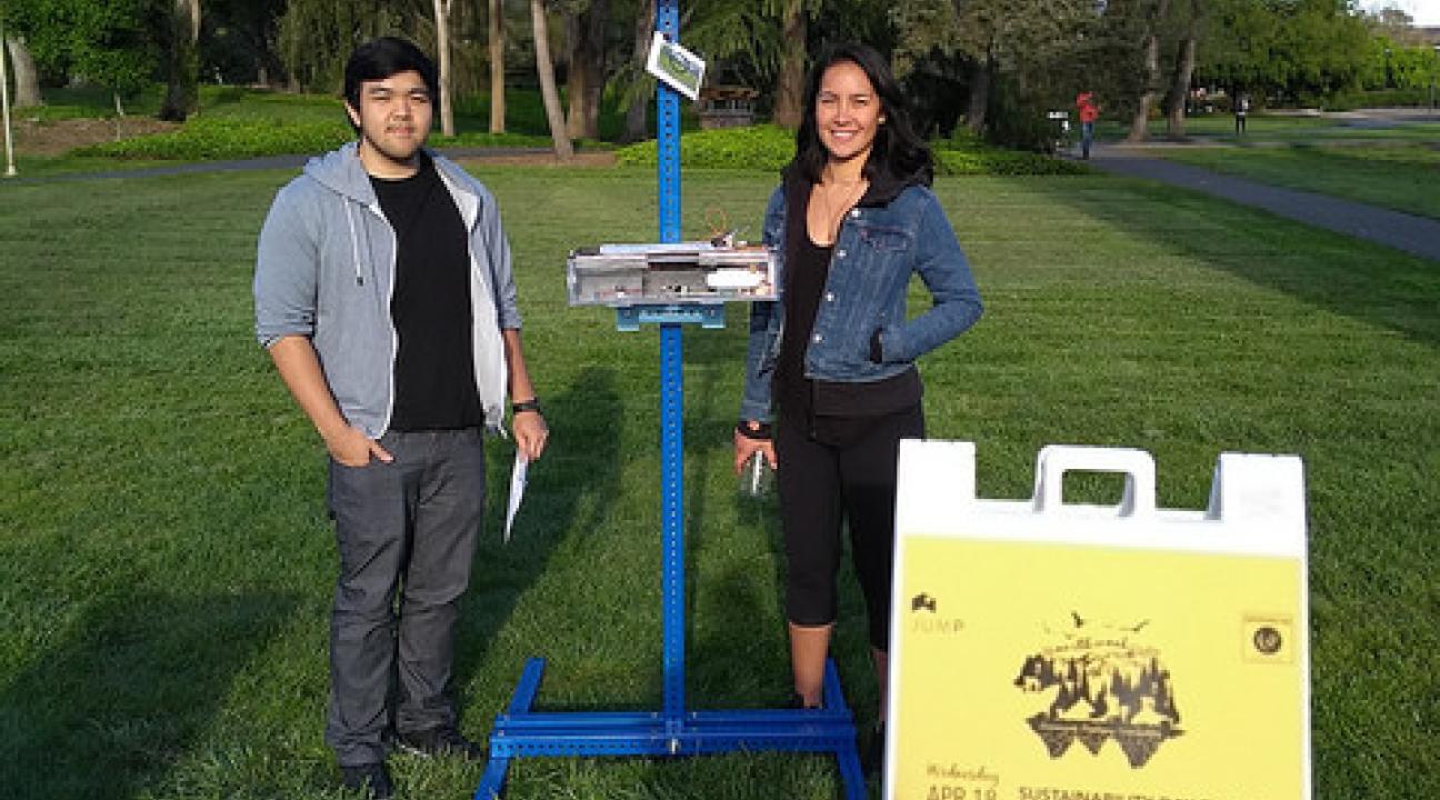 Jimmy Cao & Ronna Jergenson present their solar project