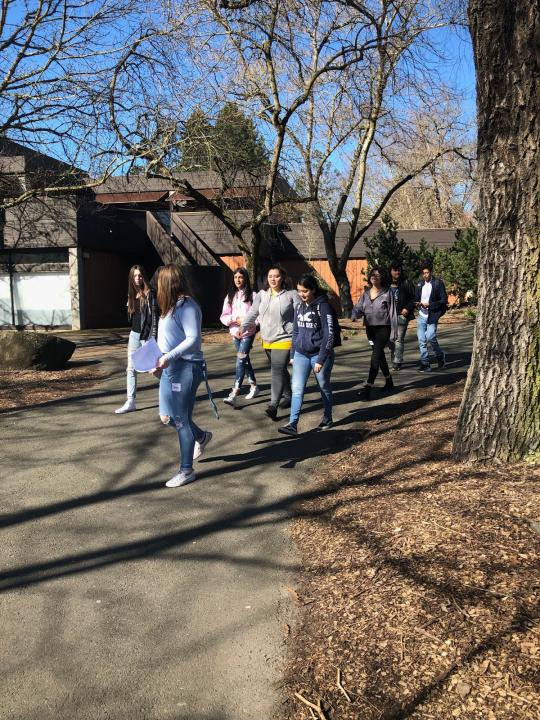 A Sonoma State student takes the high school freshmen on a tour around SSU’s beautiful campus. 