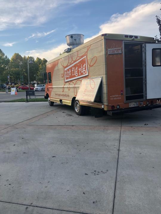 The Fig Rig outside (vendor) outside the GMC