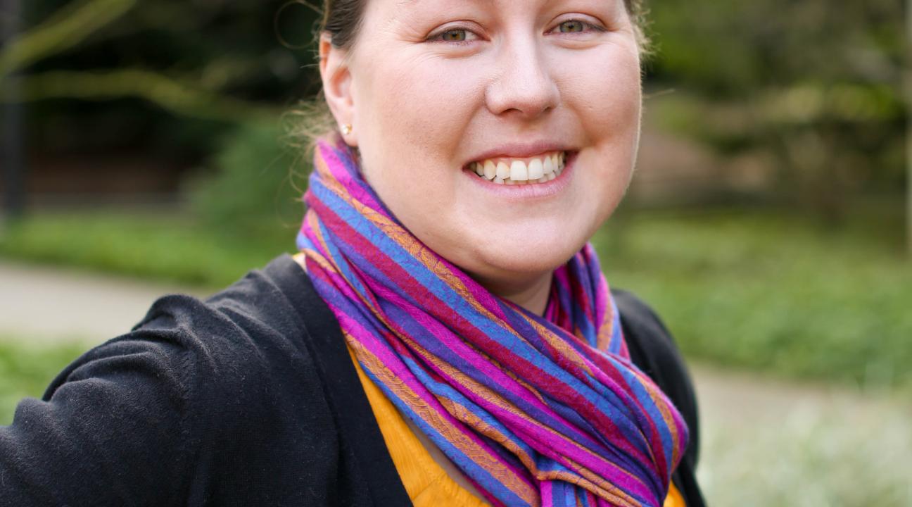 Emily Acosta Lewis headshot